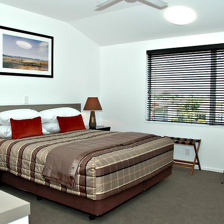 Craythornes Halswell Hotel Крайстчърч Екстериор снимка
